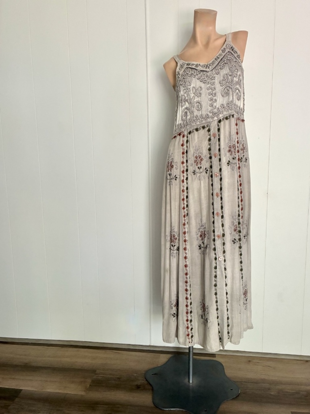 VTG 1990s Green Indian Rayon Dress w Soutache Maxi Length Sz M